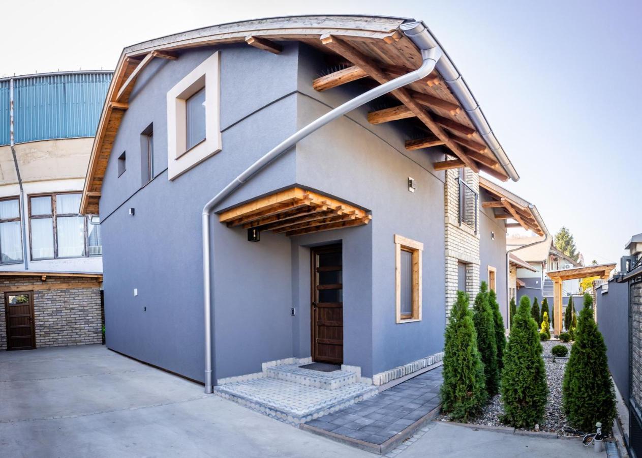 Gray Brick Subotica Exterior foto
